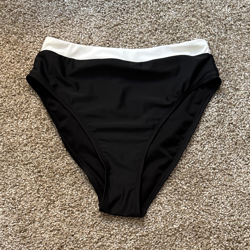 Shade & Shore Black and White Bikini Bottoms